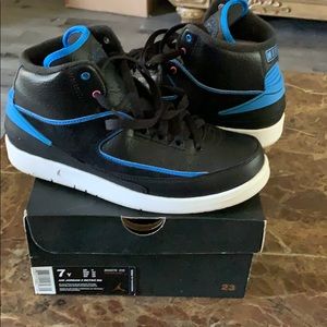 Air Jordan 2 Retro BG (Radio Raheem)